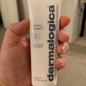 Dermalogica Prisma Protect SPF 1.7oz w/FREE GIFT!